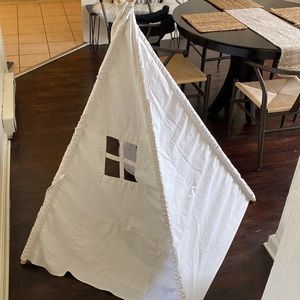 Toddler teepee
